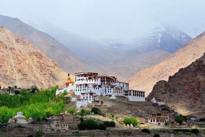 honeymoon tour to Leh Ladakh