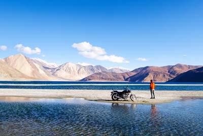 travel to Leh Ladakh from Lucknow
