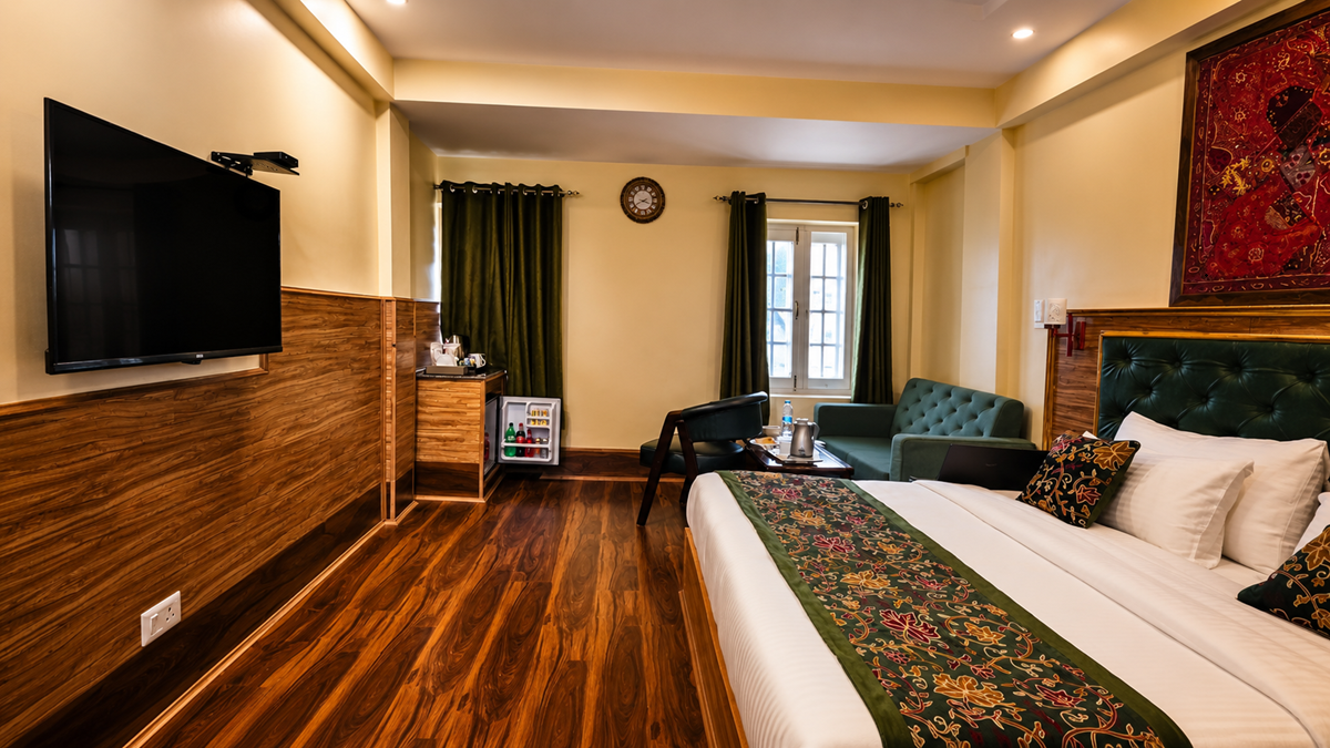 Hotel Krimzon Manor Srinagar