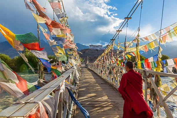 Leh Ladakh Tour Packages from Hyderabad – 5 Nights 6 Days Scenic Ladakh Trip
