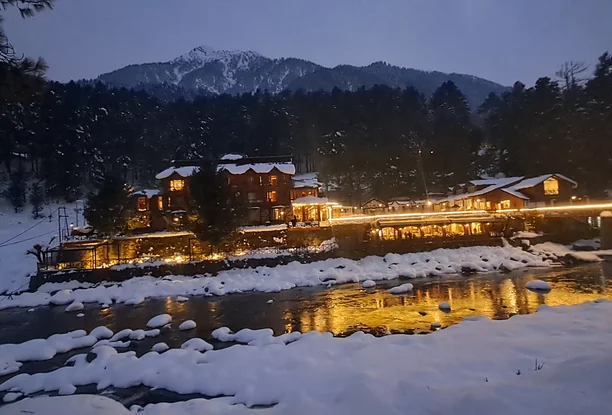 Kashmir Group Tour - 5 Days