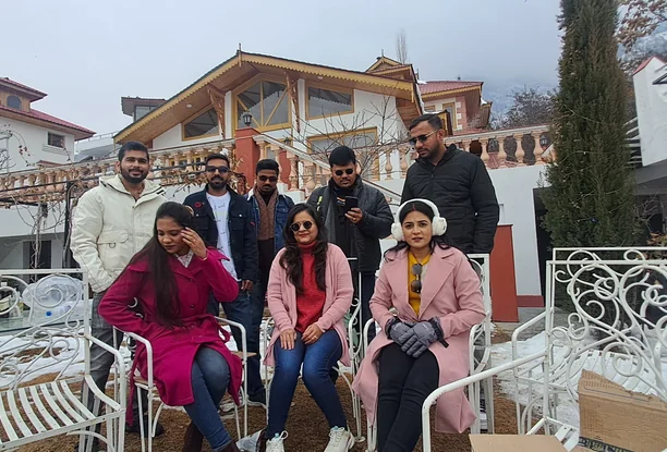Kashmir Winter Special - 6 Days