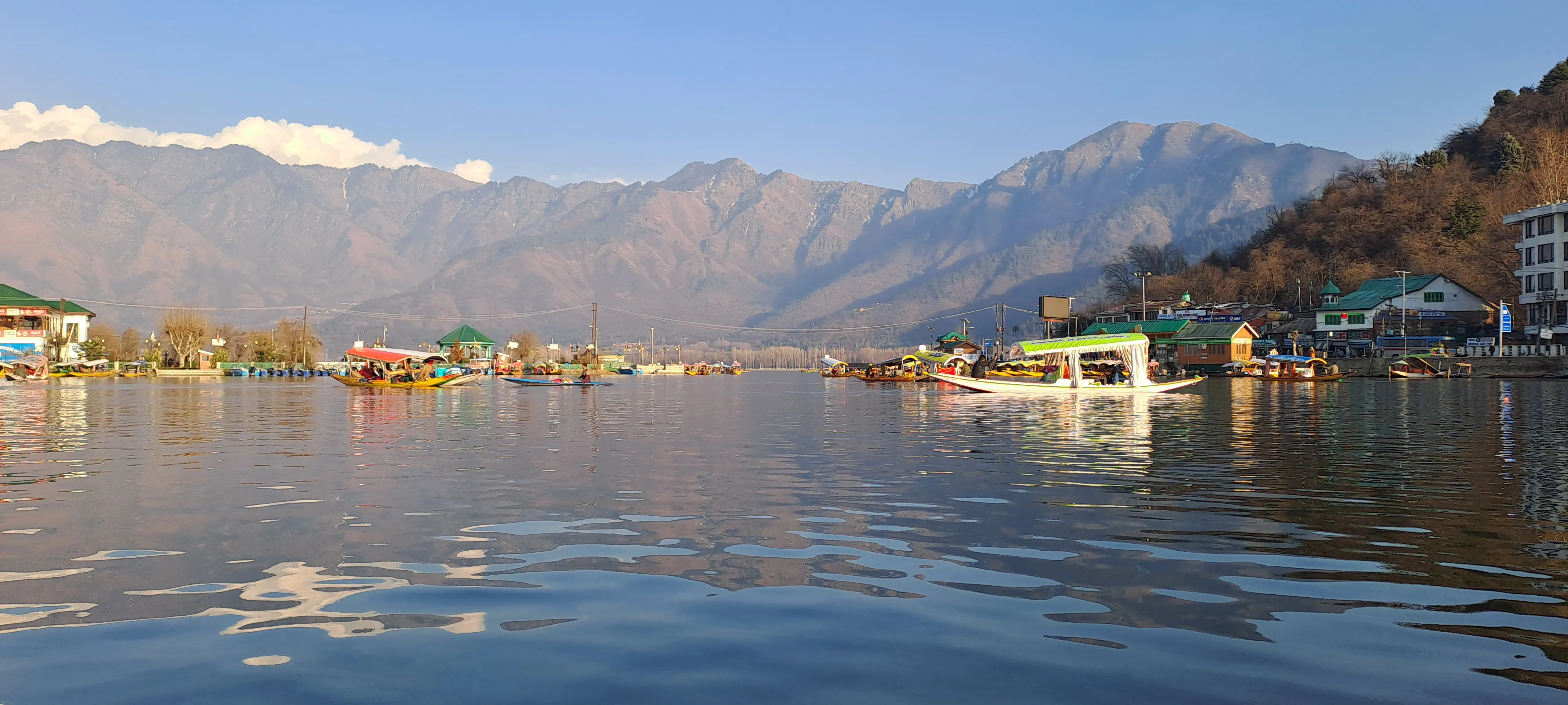 Kashmir Leisure Tour Package - C Himalaya
