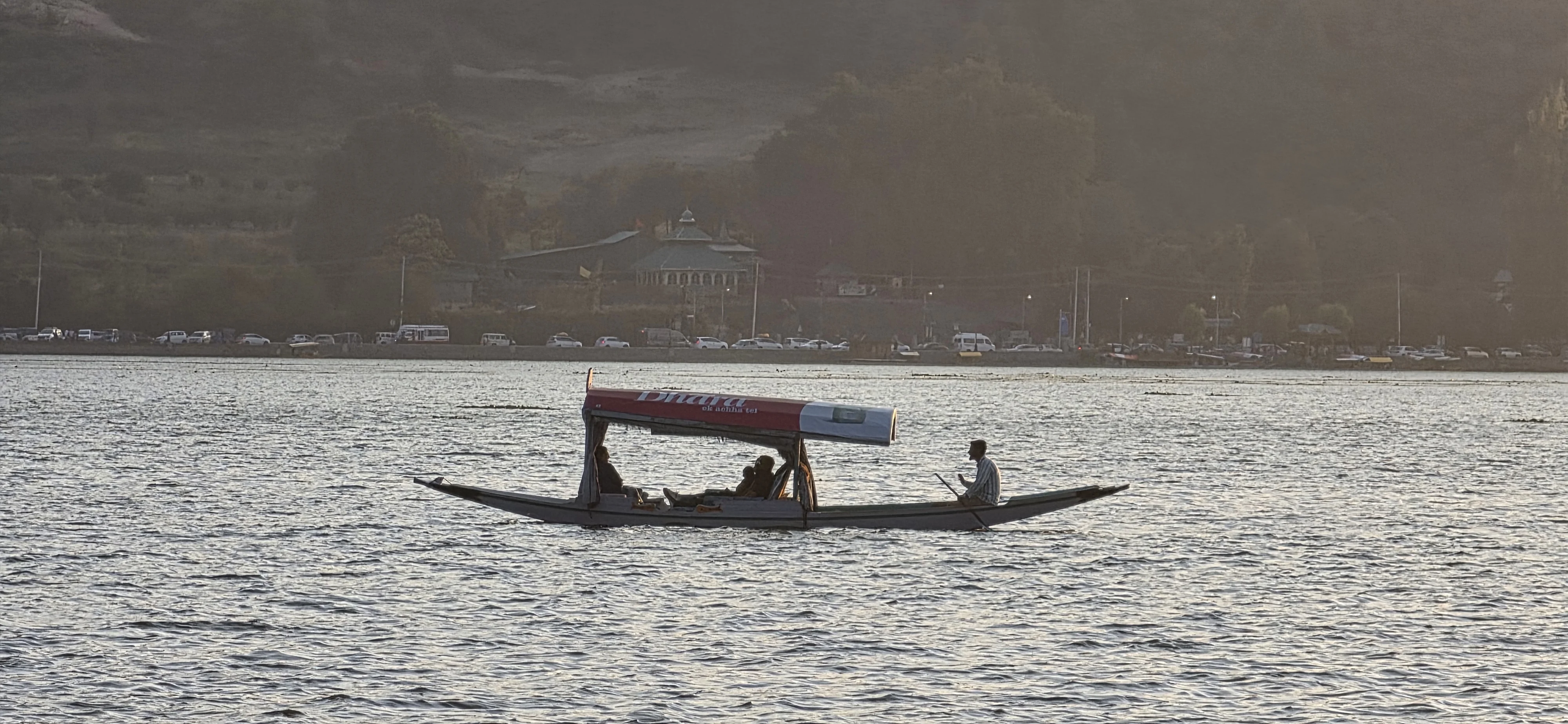Kashmir Leisure Tour Package - C Himalaya