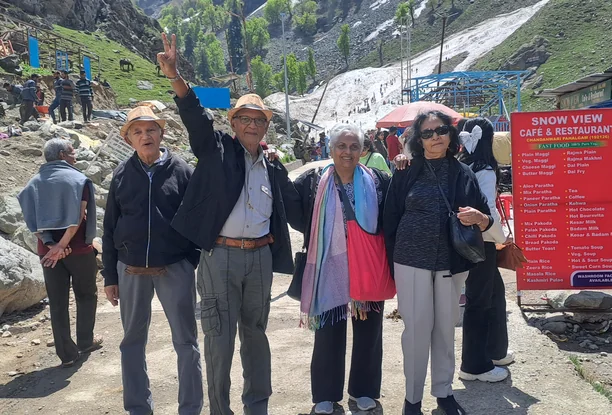 Kashmir Group Tour - 5 Days - Kashmir tour package