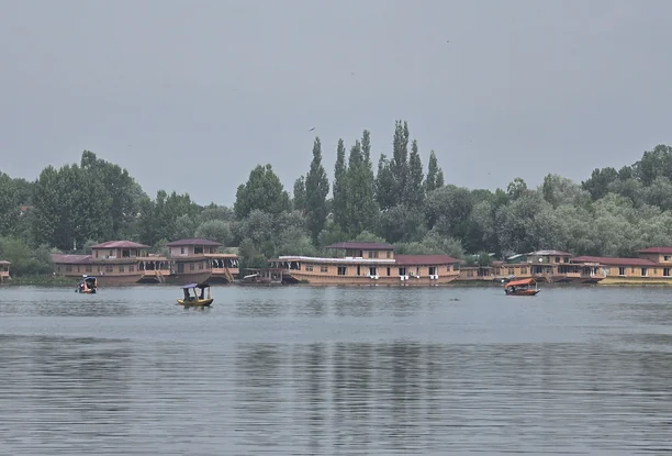 Gulmarg Tour Package 5 Nights 6 Days - Kashmir tour package