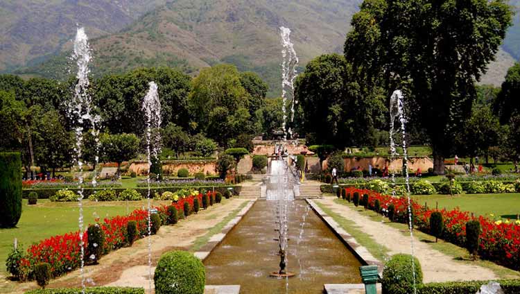 Information About Nishat Bagh Srinagar